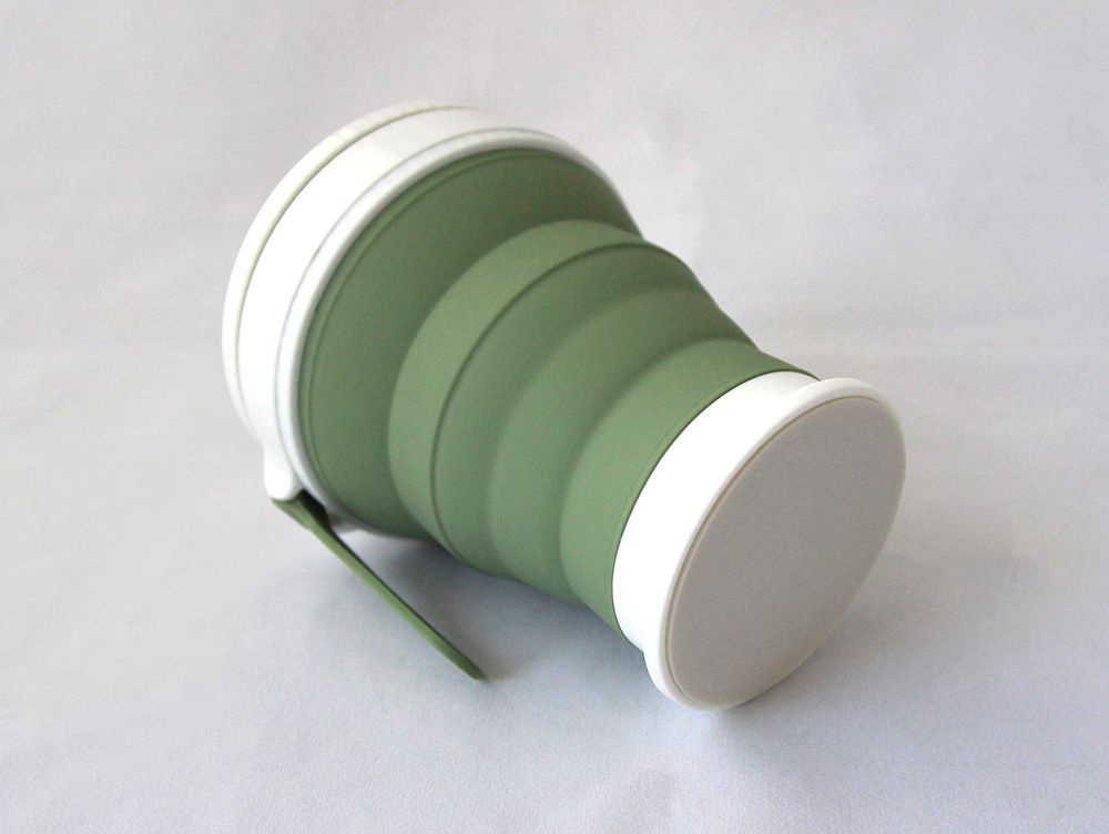 置くだけで充電が可能